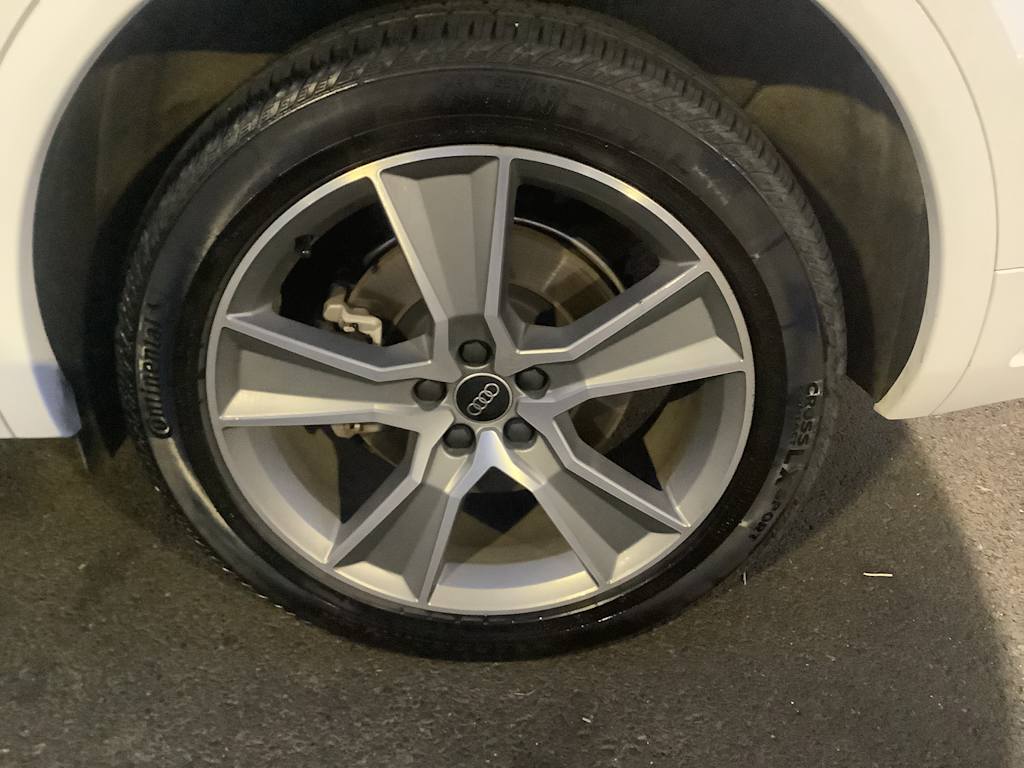 Thumbnail: 2025 Audi Q5 - 8