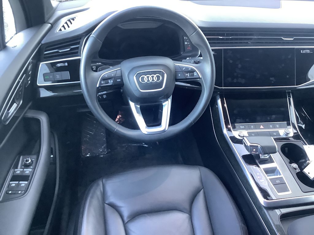 Thumbnail: 2021 Audi Q7 - 2