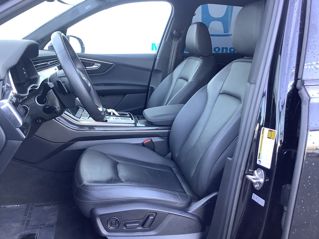 Thumbnail: 2021 Audi Q7 - 11