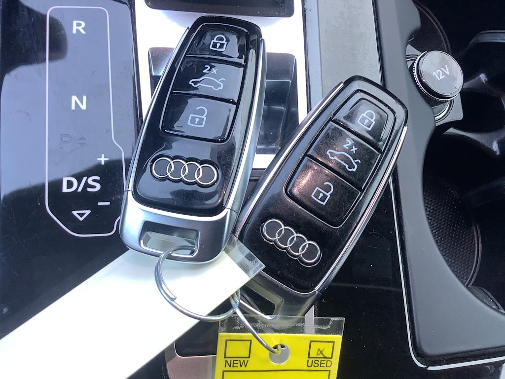 Thumbnail: 2021 Audi Q7 - 20
