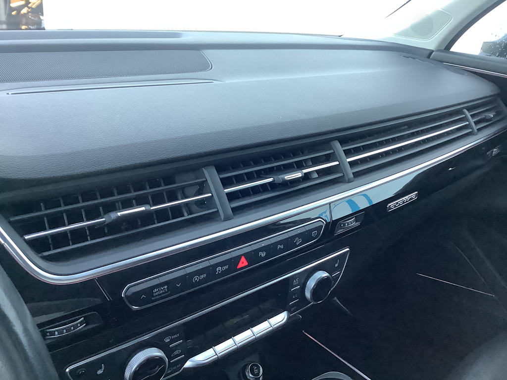 Thumbnail: 2019 Audi Q7 - 20