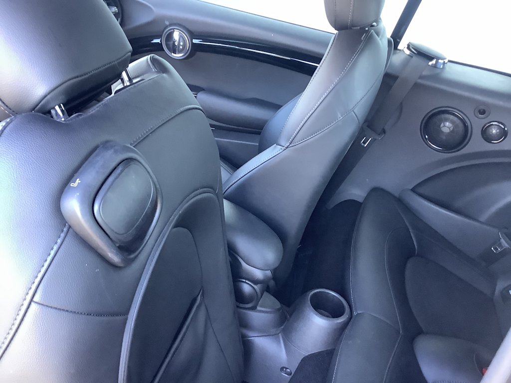 Thumbnail: 2019 MINI Cooper - 12