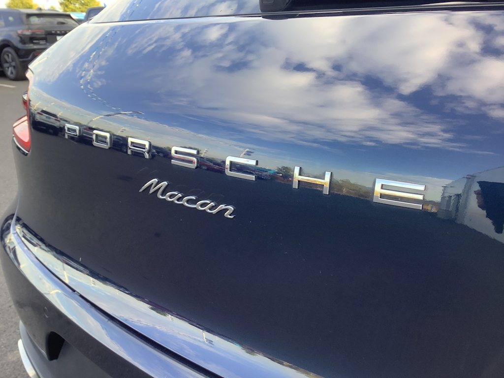 Thumbnail: 2018 Porsche Macan - 7