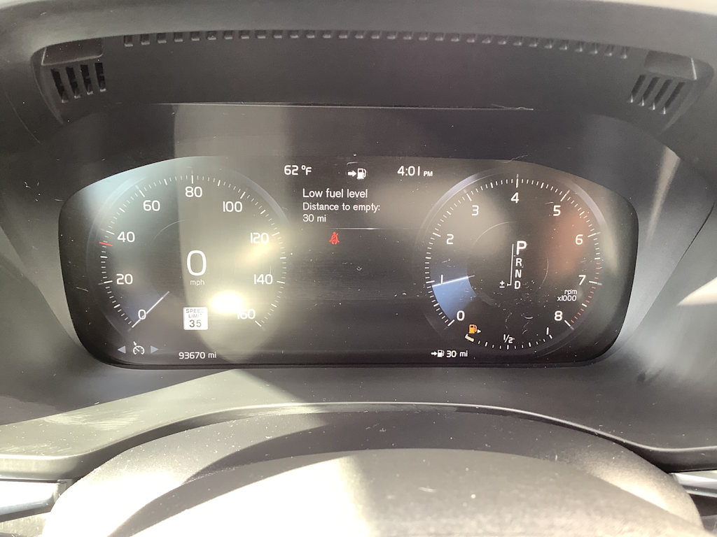 Thumbnail: 2020 Volvo XC60 - 16
