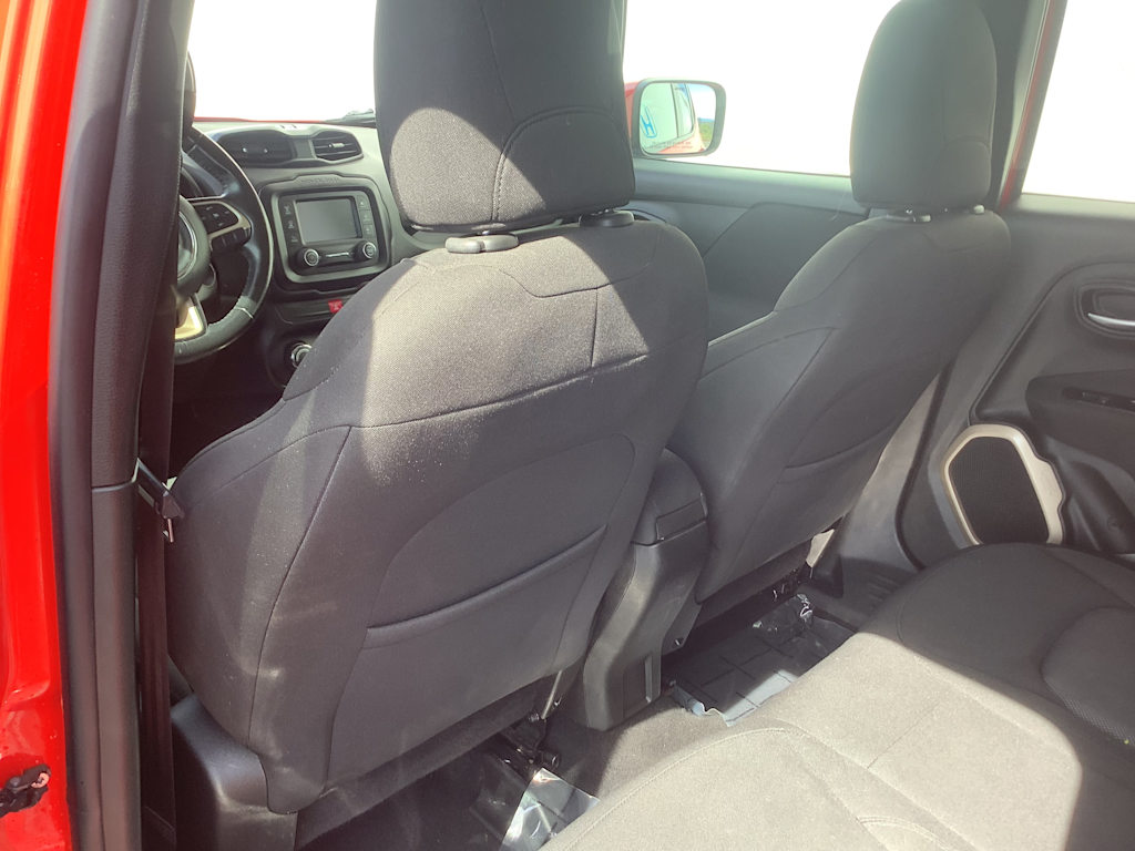 Thumbnail: 2017 Jeep Renegade - 13