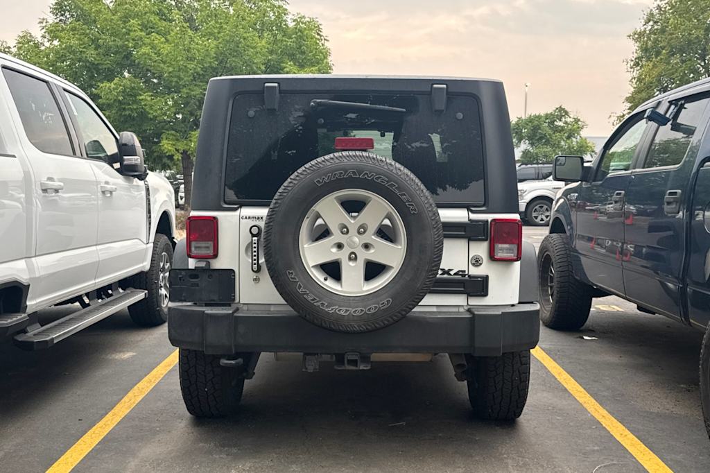Thumbnail: 2017 Jeep Wrangler - 2
