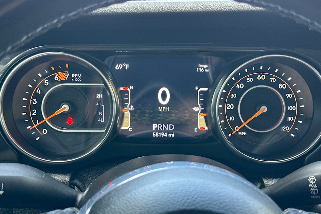 Thumbnail: 2021 Jeep Wrangler - 16