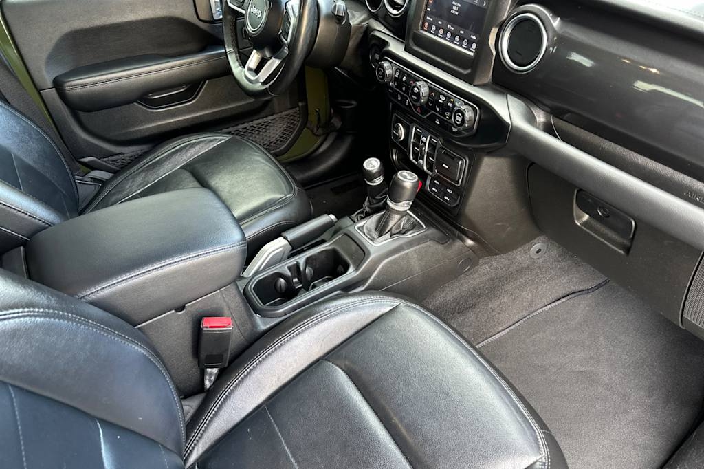 Thumbnail: 2021 Jeep Wrangler - 13