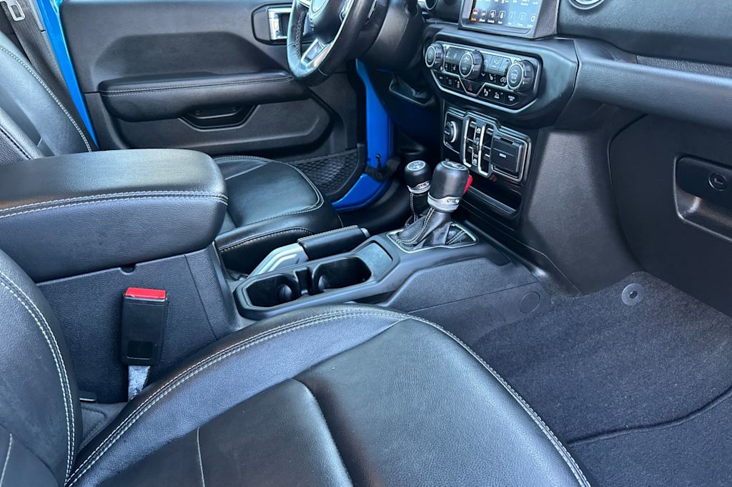 Thumbnail: 2021 Jeep Wrangler - 11