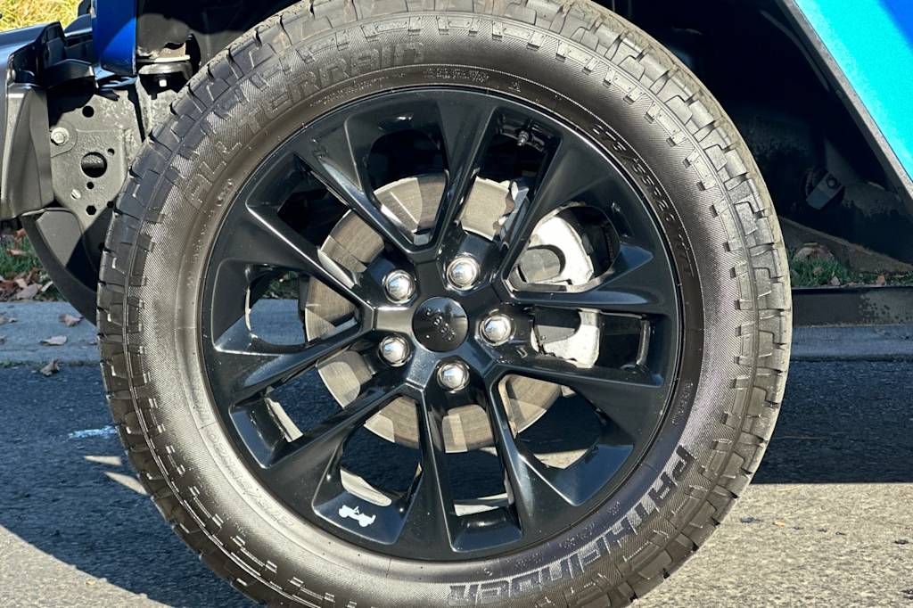 Thumbnail: 2021 Jeep Wrangler - 6