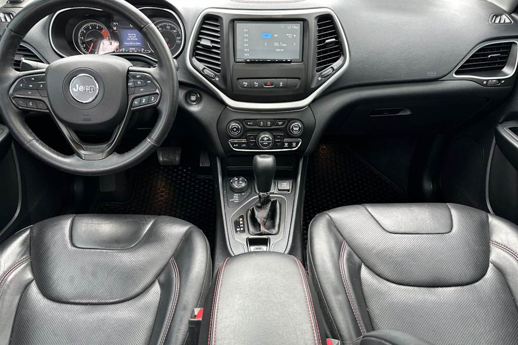 Thumbnail: 2019 Jeep Cherokee - 2