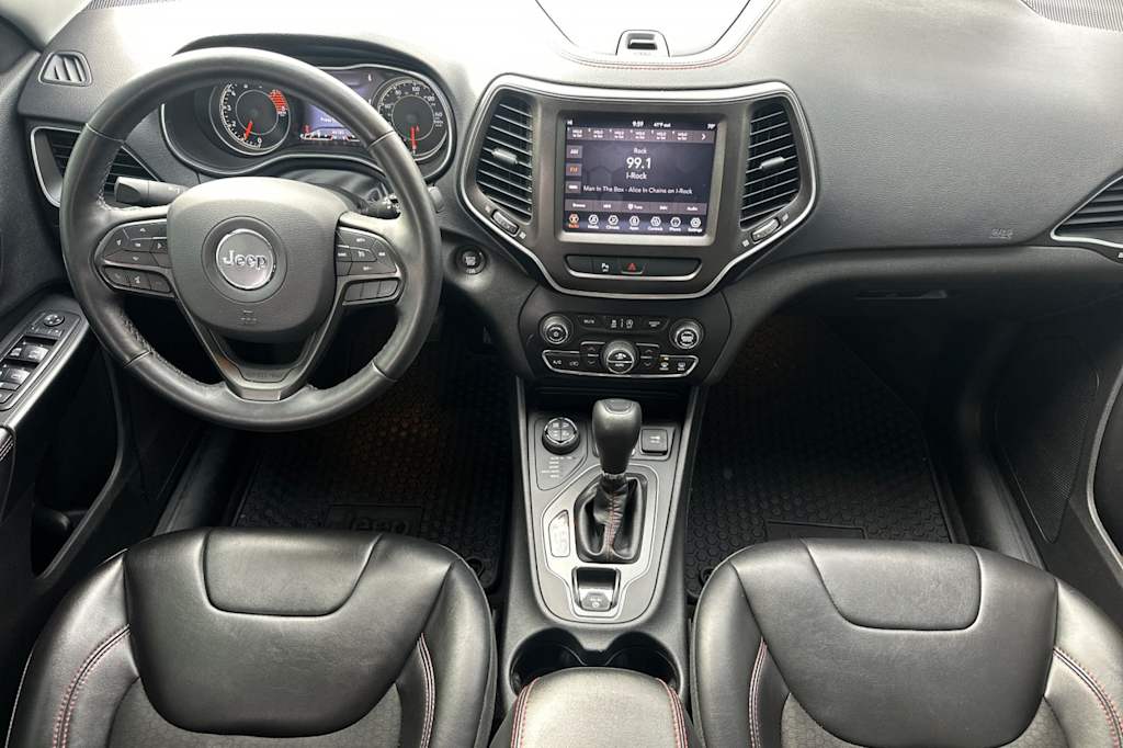 2019 Jeep Cherokee Trailhawk 2
