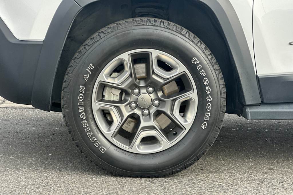 2019 Jeep Cherokee Trailhawk 6