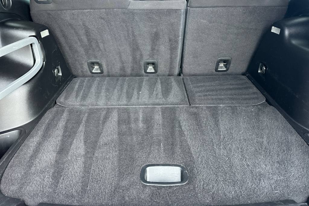 Thumbnail: 2016 Jeep Cherokee - 15