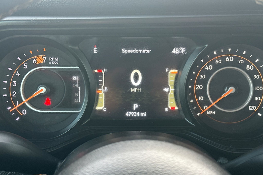 Thumbnail: 2024 Jeep Wrangler - 16