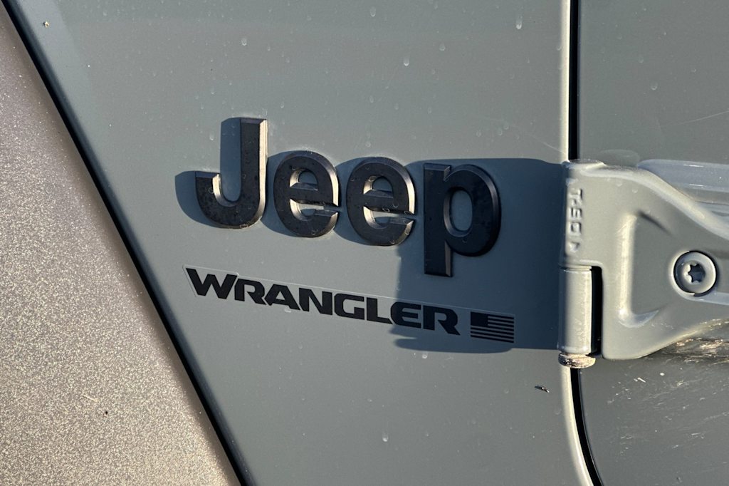 Thumbnail: 2024 Jeep Wrangler - 7
