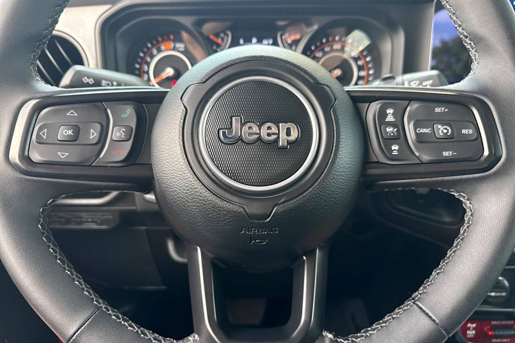 Thumbnail: 2025 Jeep Wrangler - 26