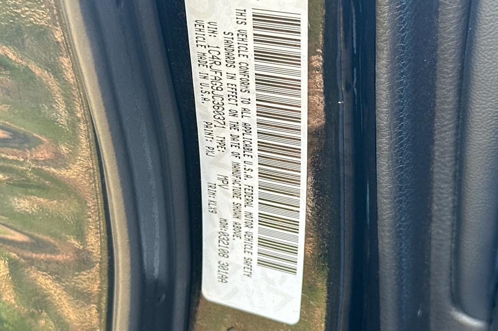 Thumbnail: 2018 Jeep Grand Cherokee - 16