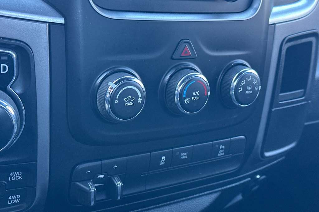 Thumbnail: 2022 RAM 1500 - 23
