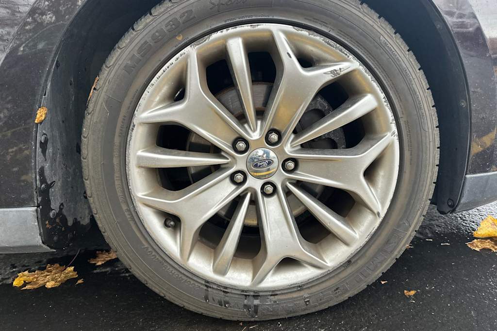 Thumbnail: 2013 Ford Taurus - 5