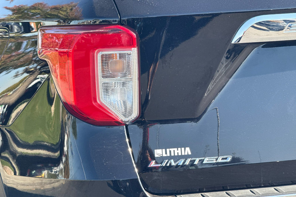 Thumbnail: 2021 Ford Explorer - 30