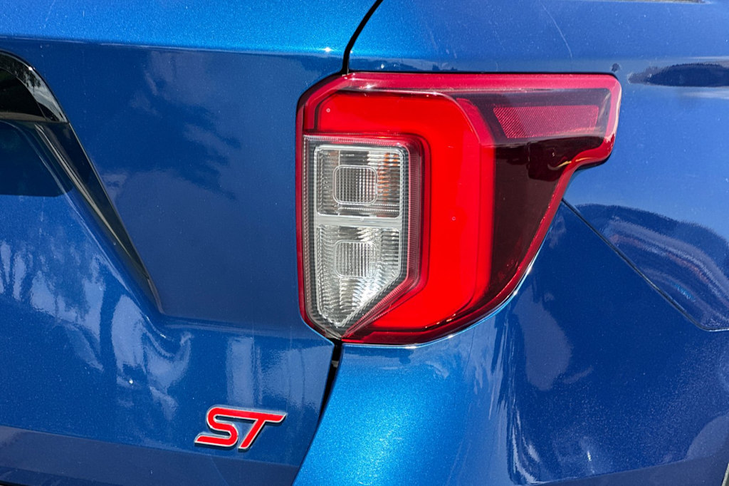 Thumbnail: 2021 Ford Explorer - 30
