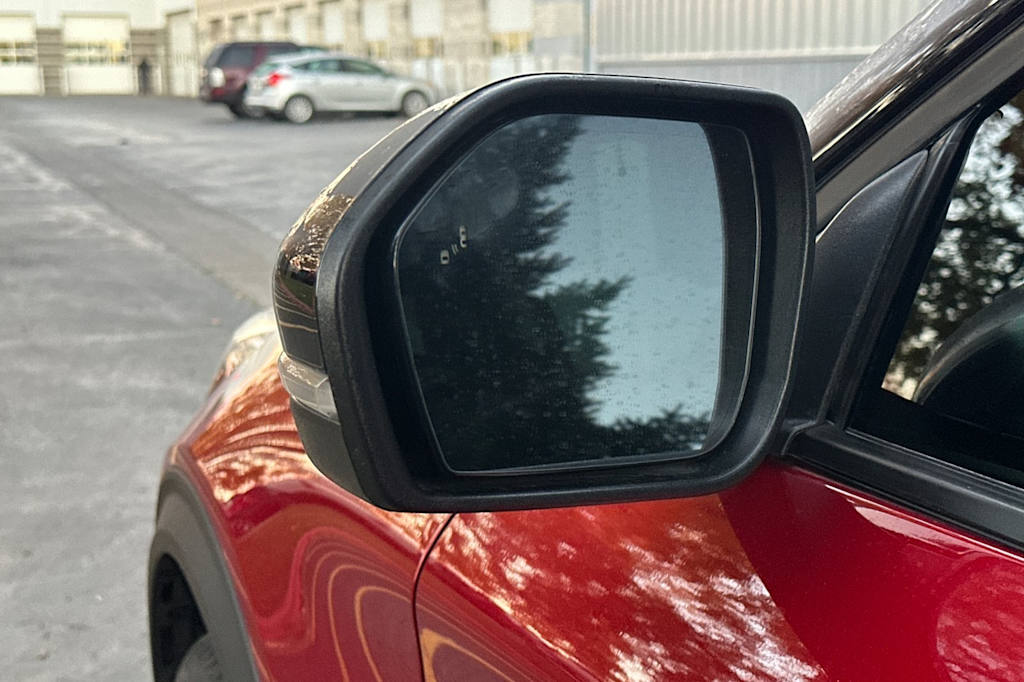 Thumbnail: 2021 Ford Explorer - 11