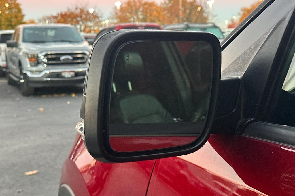 Thumbnail: 2016 Ford Explorer - 6