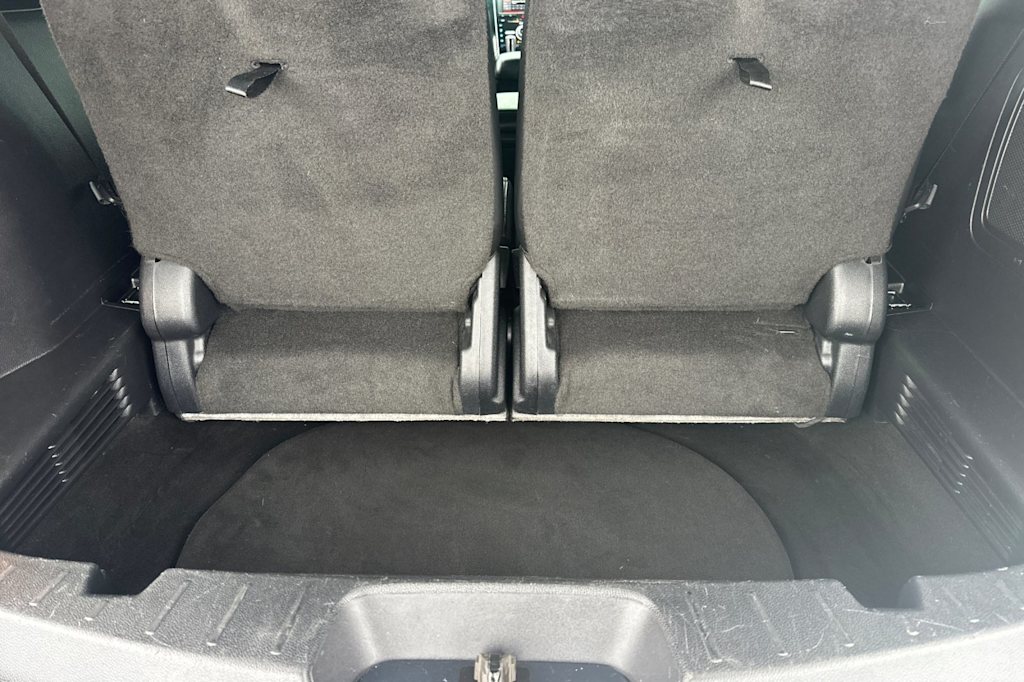 Thumbnail: 2016 Ford Explorer - 22