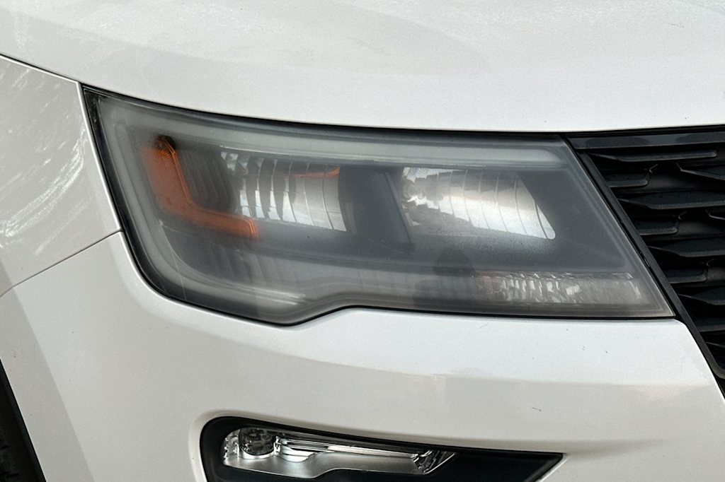 Thumbnail: 2018 Ford Explorer - 12