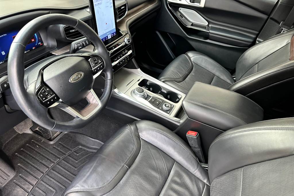 Thumbnail: 2023 Ford Explorer - 8