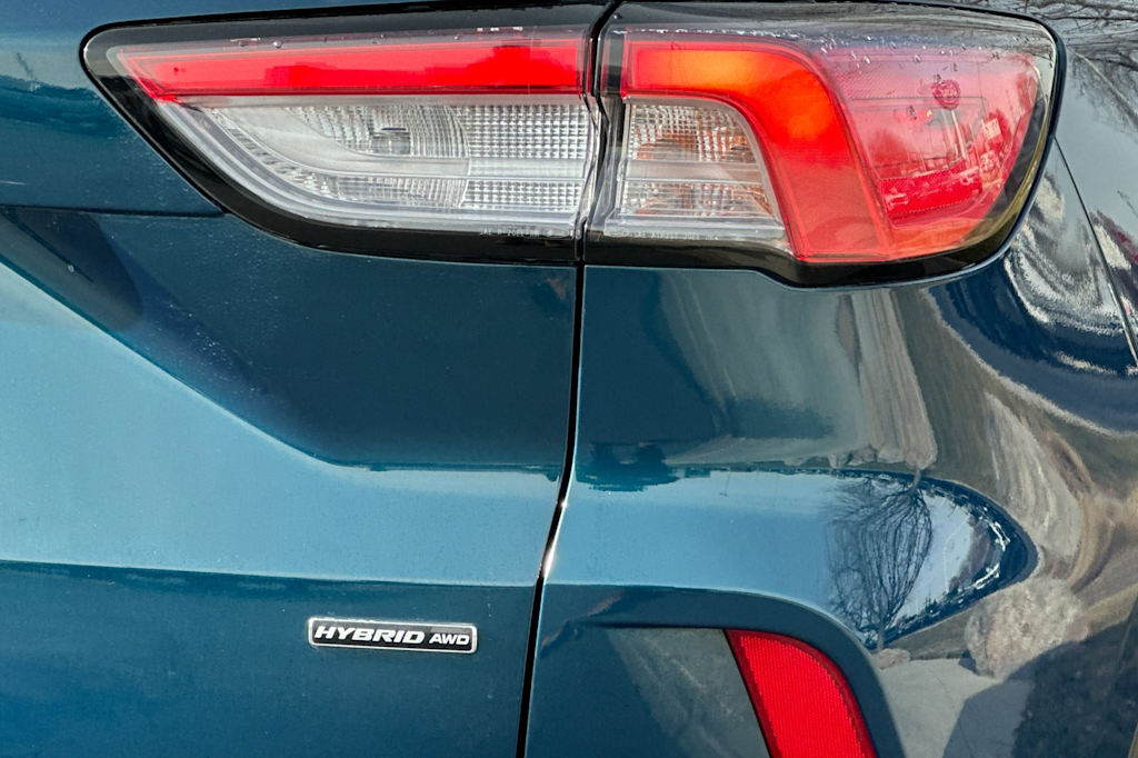 Thumbnail: 2020 Ford Escape - 29