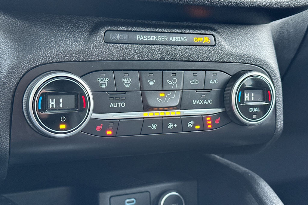 Thumbnail: 2020 Ford Escape - 25