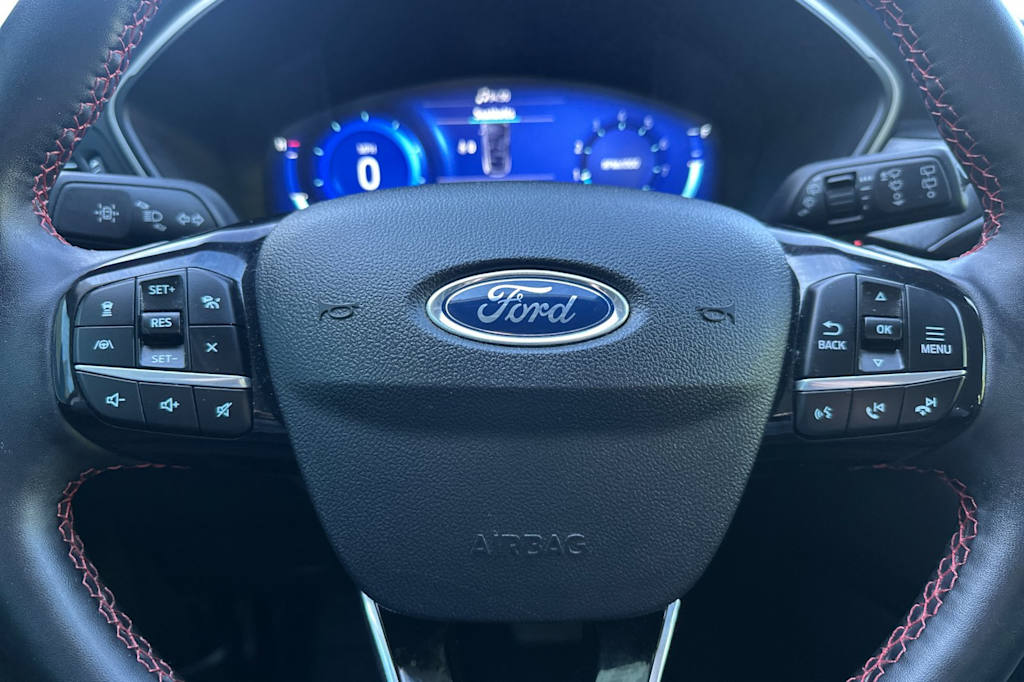Thumbnail: 2022 Ford Escape - 27
