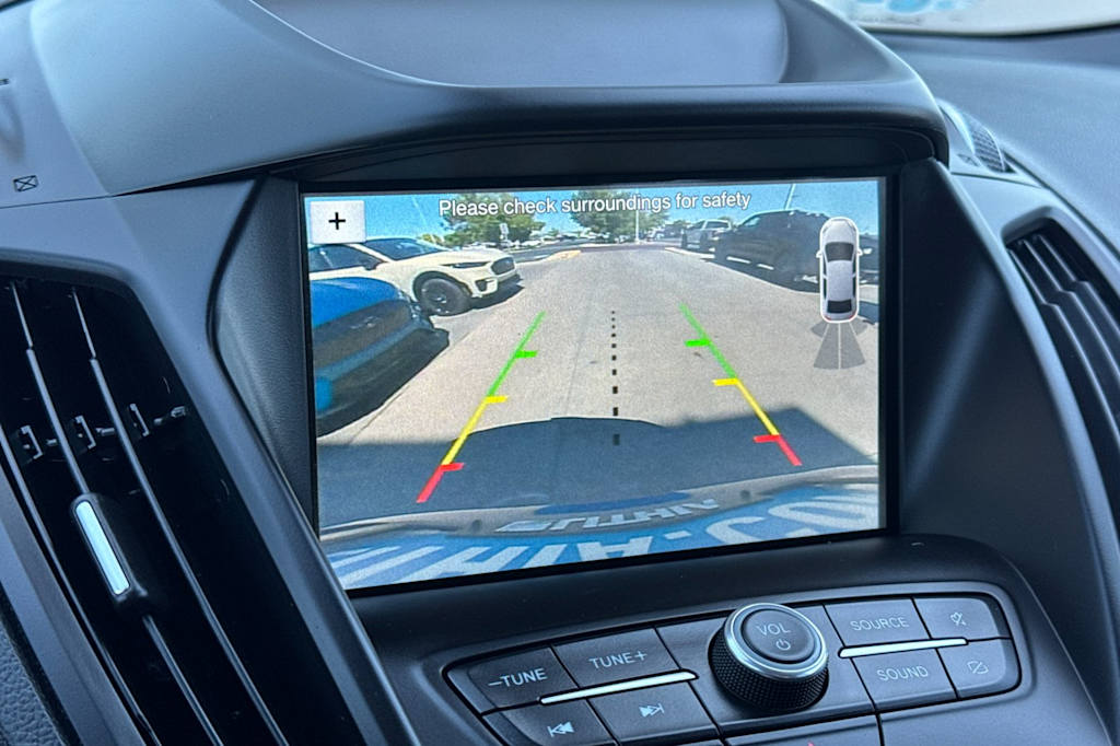 Thumbnail: 2019 Ford Escape - 24