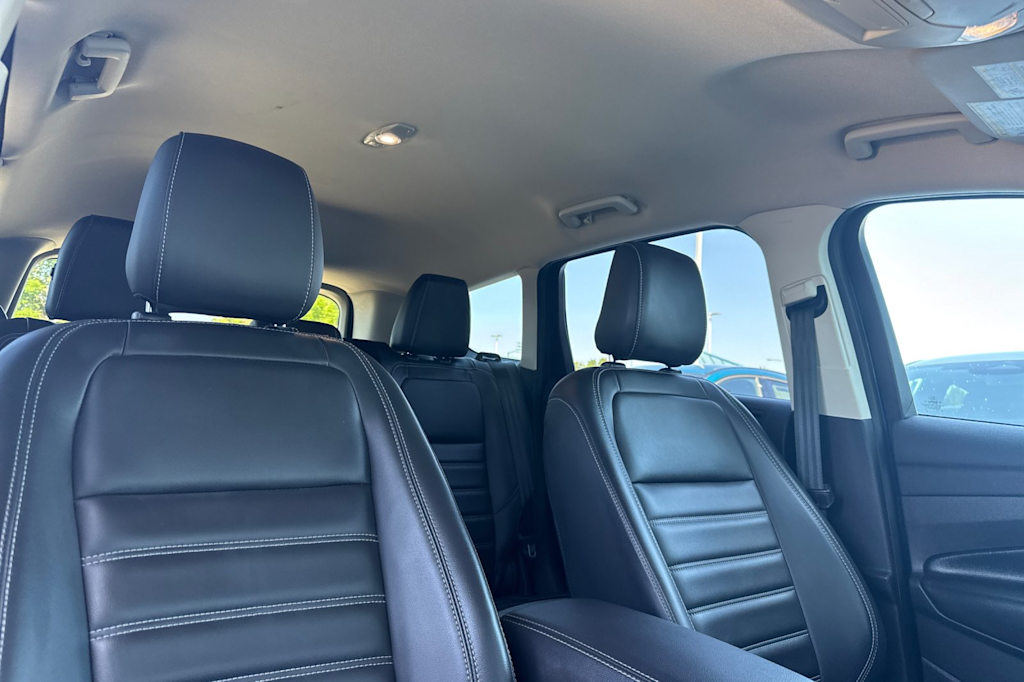 Thumbnail: 2019 Ford Escape - 22