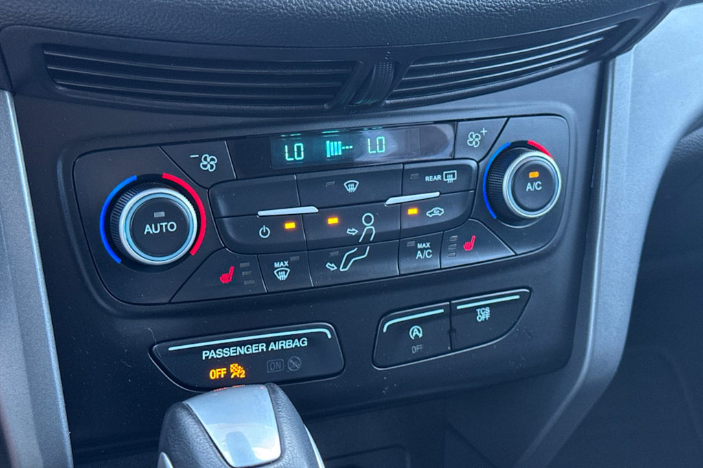 Thumbnail: 2019 Ford Escape - 25