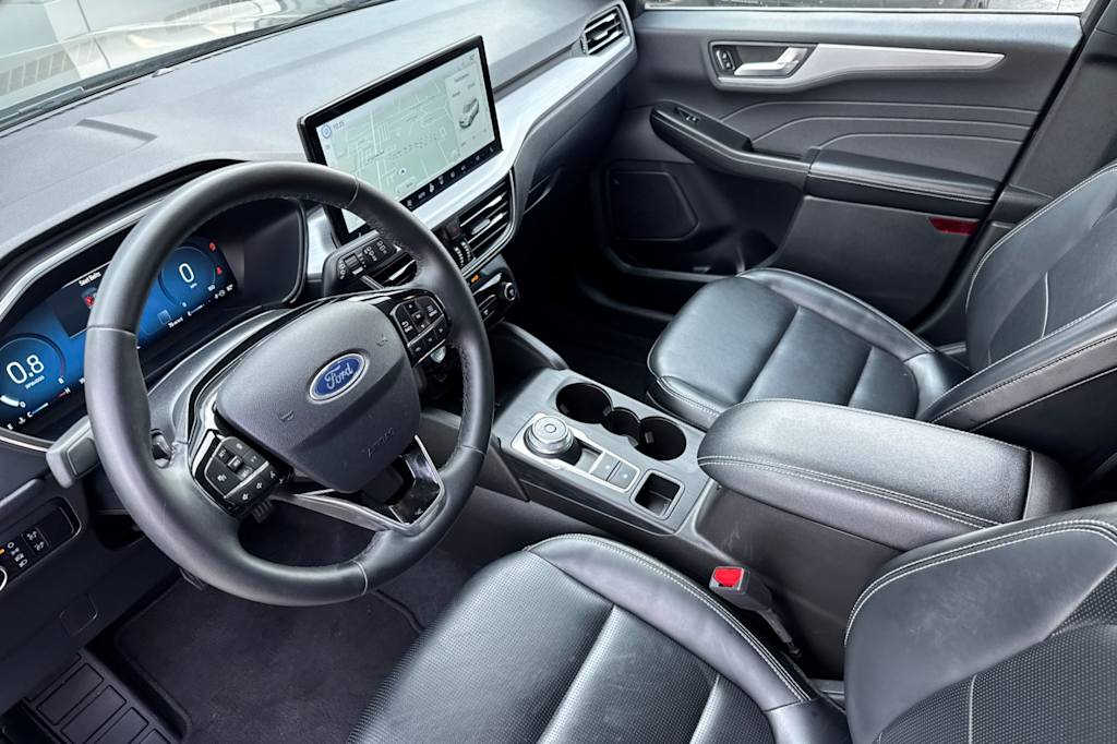 Thumbnail: 2025 Ford Escape - 8
