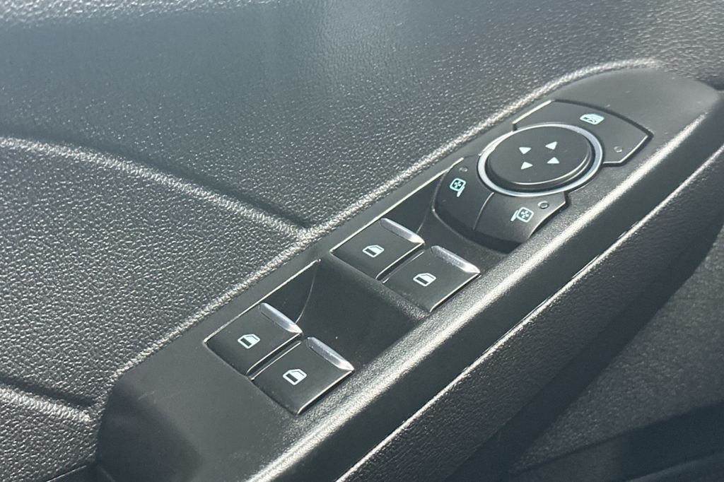 Thumbnail: 2025 Ford Escape - 21