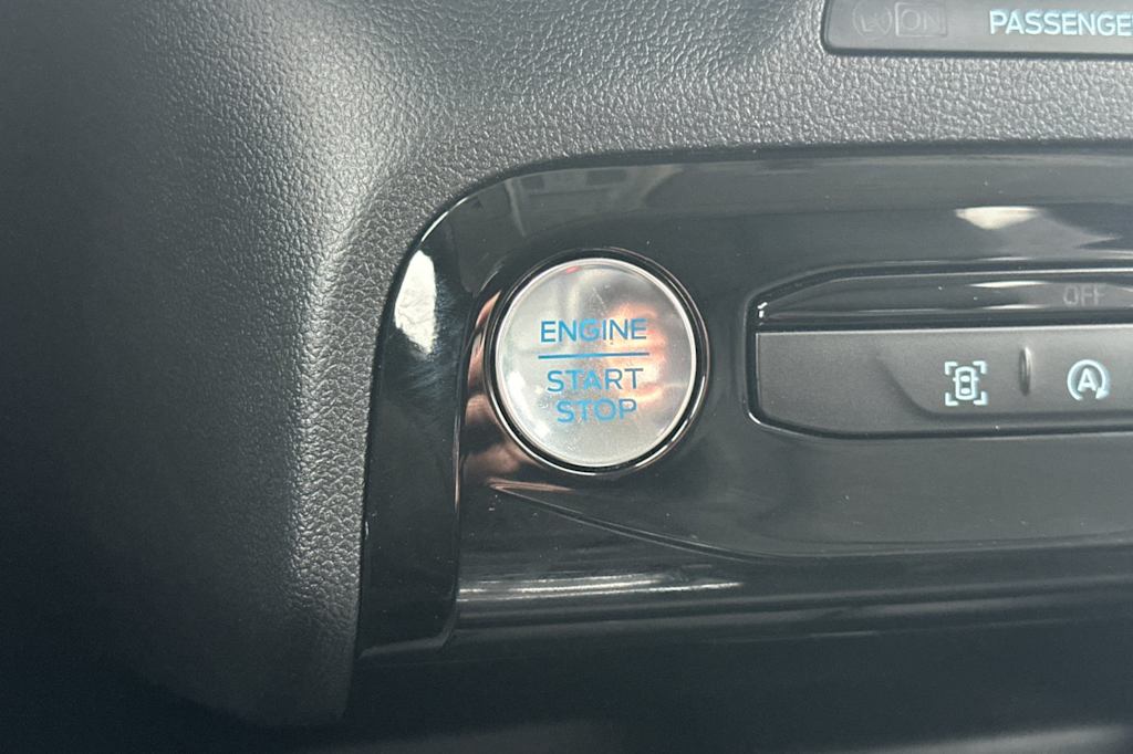 Thumbnail: 2025 Ford Escape - 7