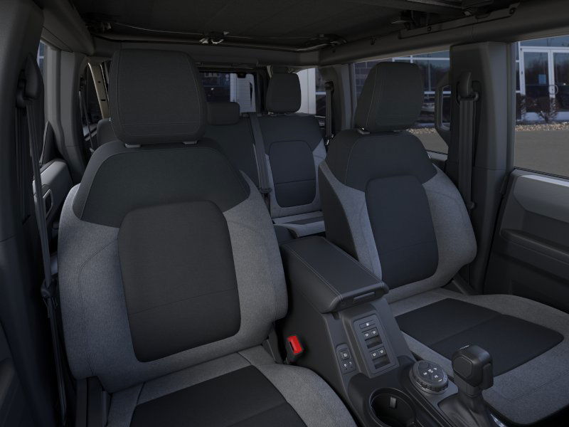 Thumbnail: 2025 Ford Bronco - 8