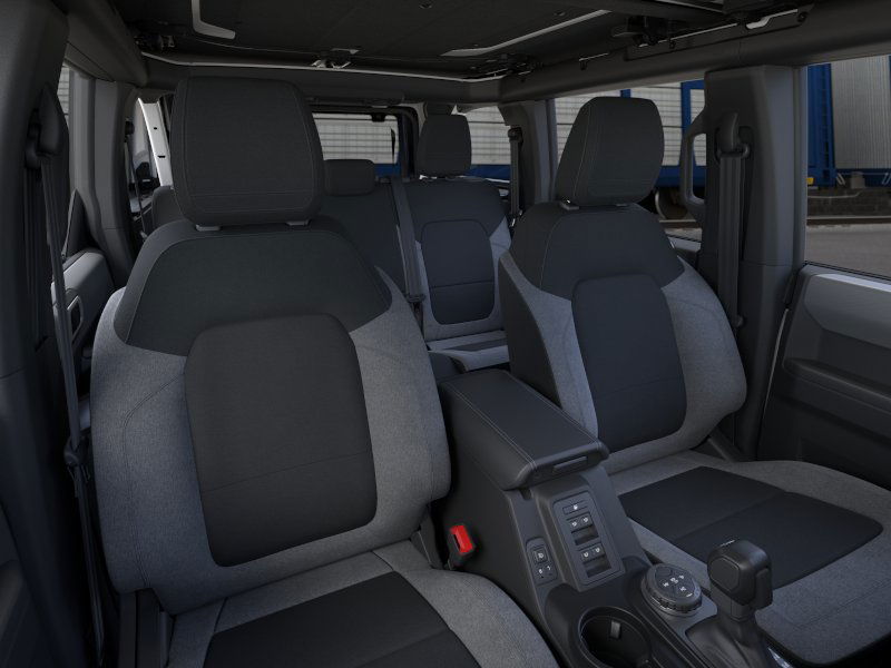 Thumbnail: 2025 Ford Bronco - 6