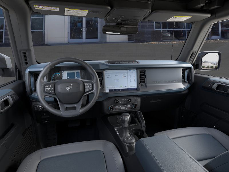 2024 Ford Bronco Outer Banks 3