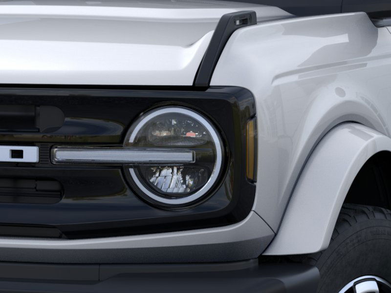 2024 Ford Bronco Outer Banks 22