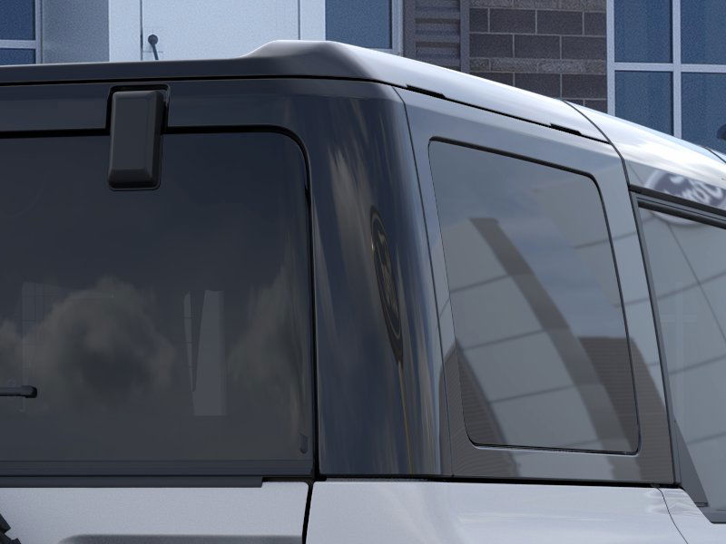 2024 Ford Bronco Outer Banks 26