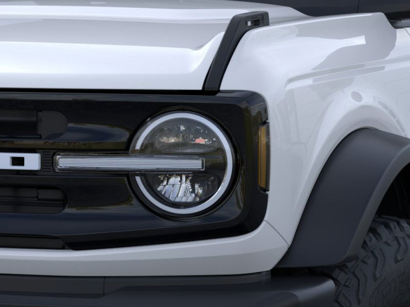 2024 Ford Bronco Outer Banks 23