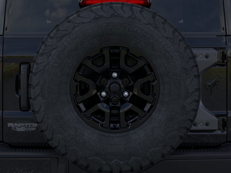 Thumbnail: 2025 Ford Bronco - 7