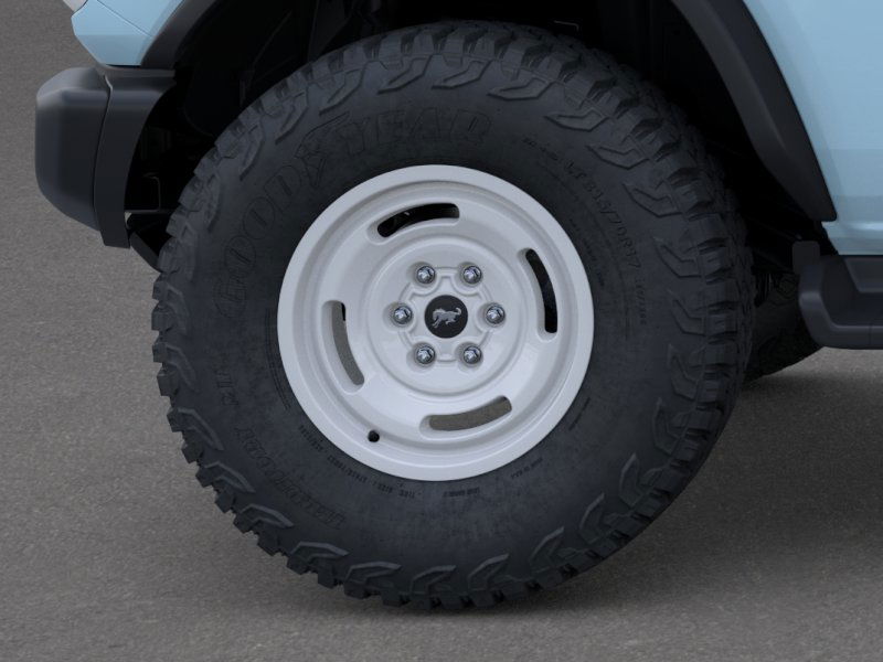 Thumbnail: 2025 Ford Bronco - 21