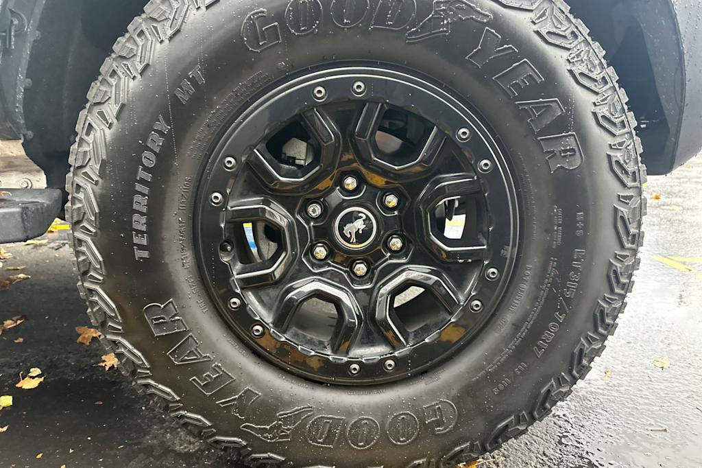 Thumbnail: 2022 Ford Bronco - 6