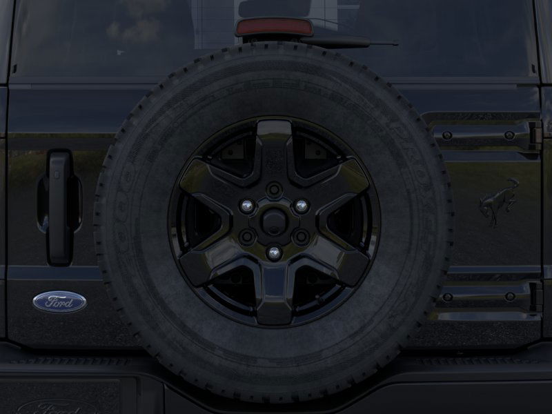 Thumbnail: 2025 Ford Bronco - 7